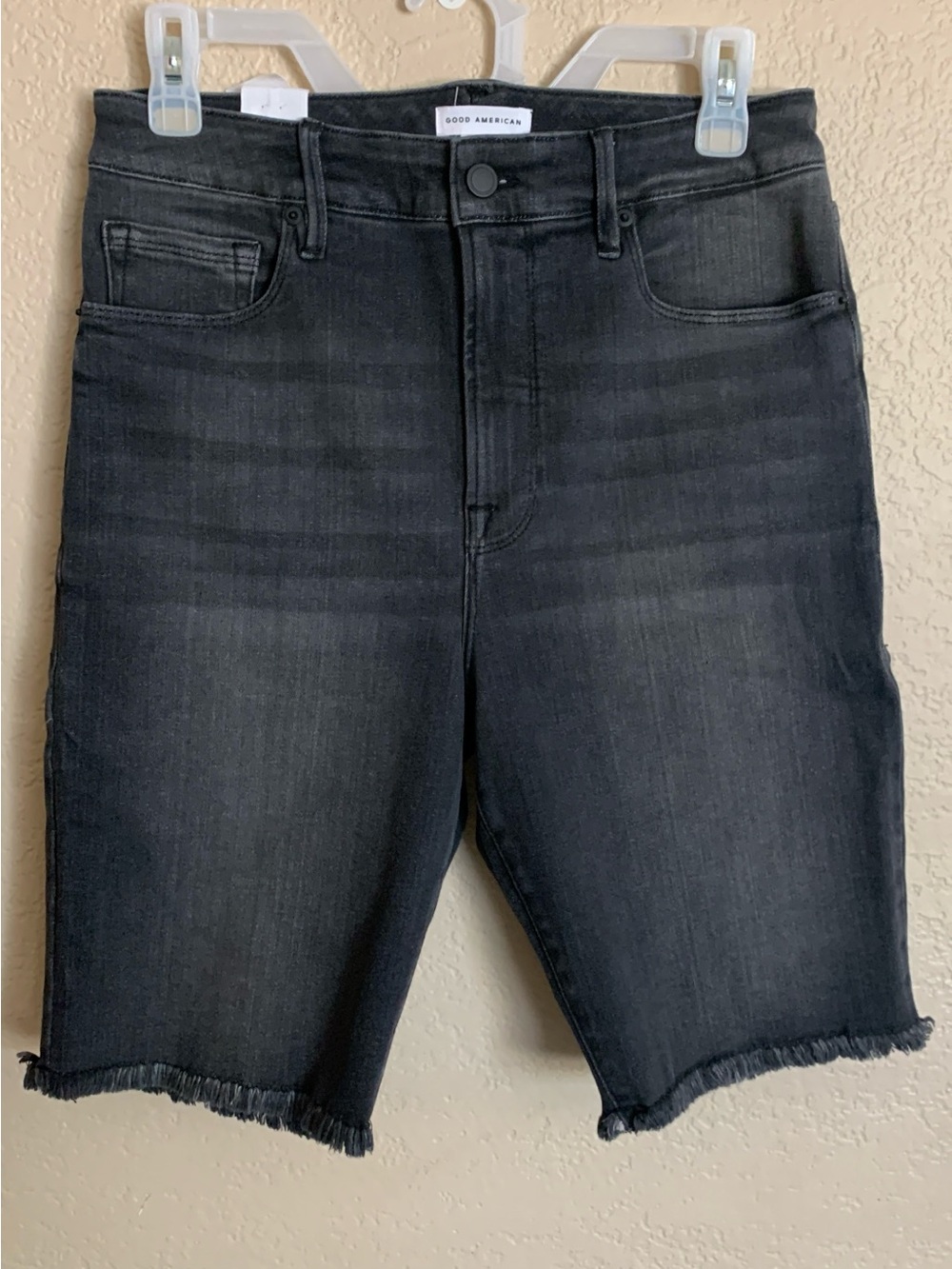 Good American Black Womans's Frayed Hem Denim Shorts